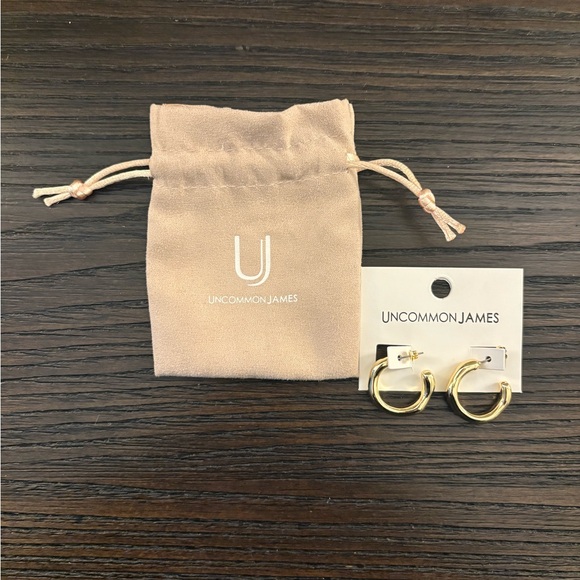 NEW Uncommon James Gold Medium Goals Hoop Earrings - Picture 3 of 4